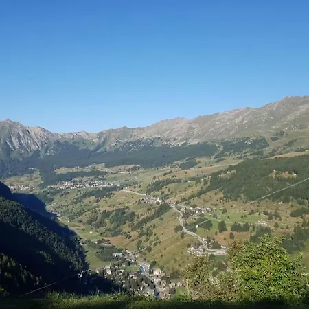 Flat With Breathtaking View In Crest