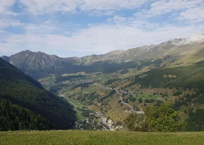 Flat With Breathtaking View In Crest Appartement